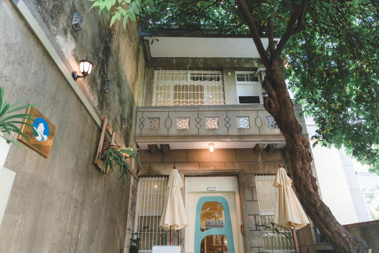 Appartement 阿信輕旅 à Tainan Extérieur photo