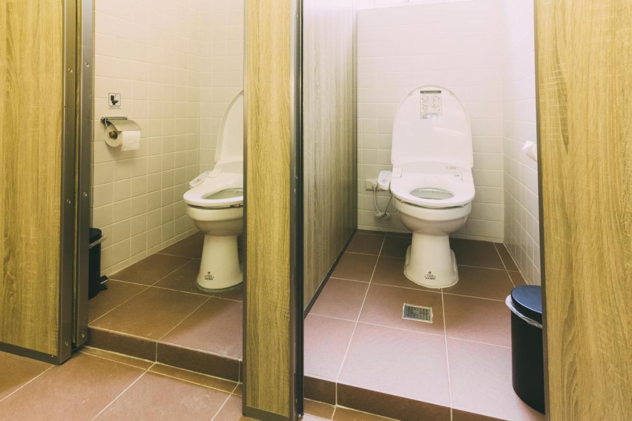 Appartement 阿信輕旅 à Tainan Extérieur photo