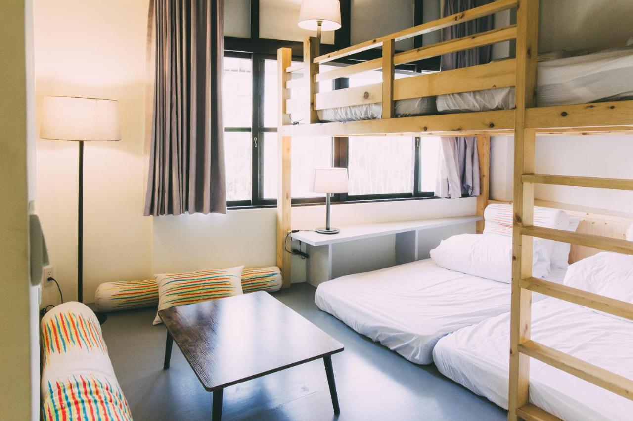 Appartement 阿信輕旅 à Tainan Extérieur photo
