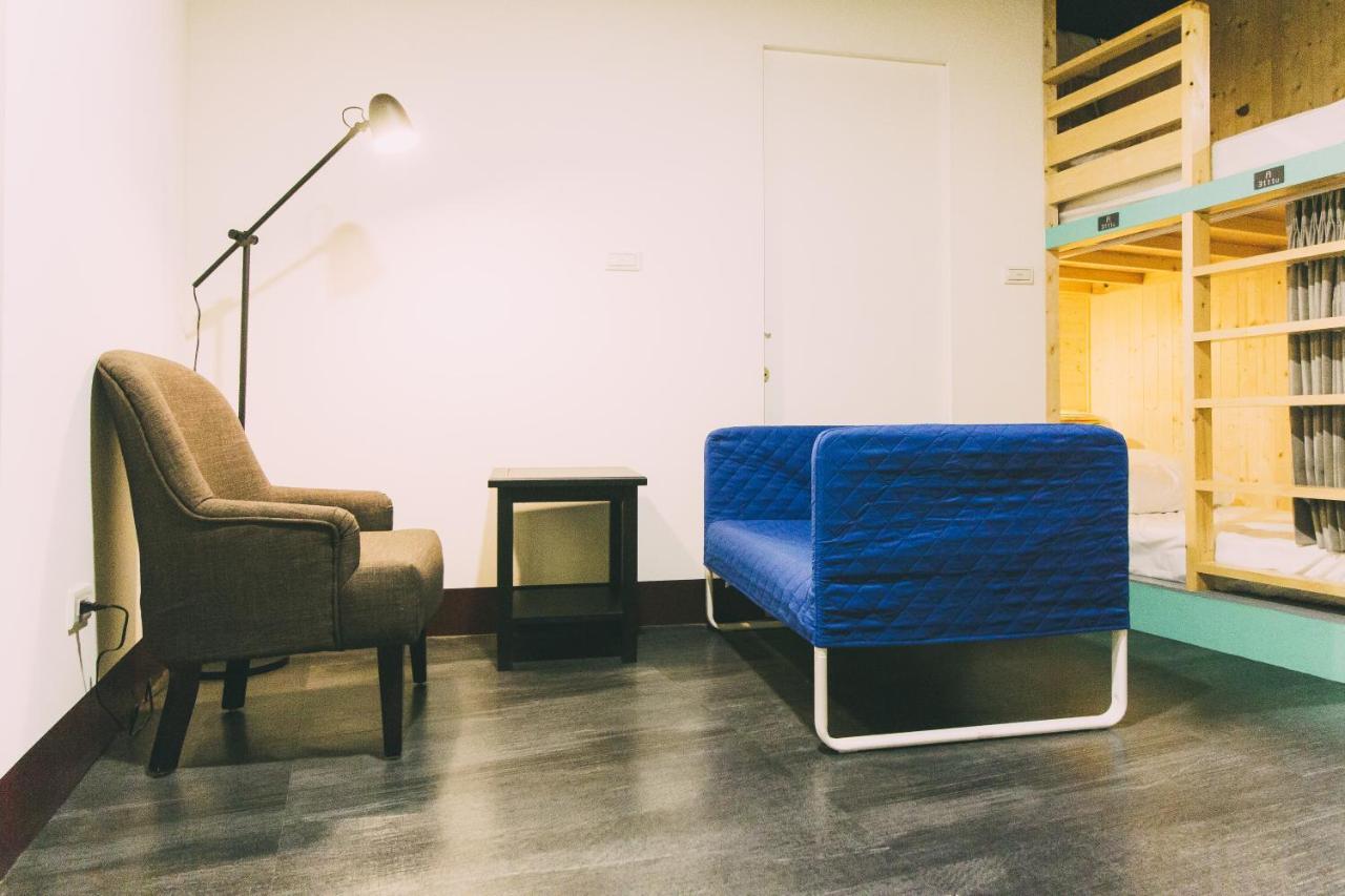 Appartement 阿信輕旅 à Tainan Extérieur photo