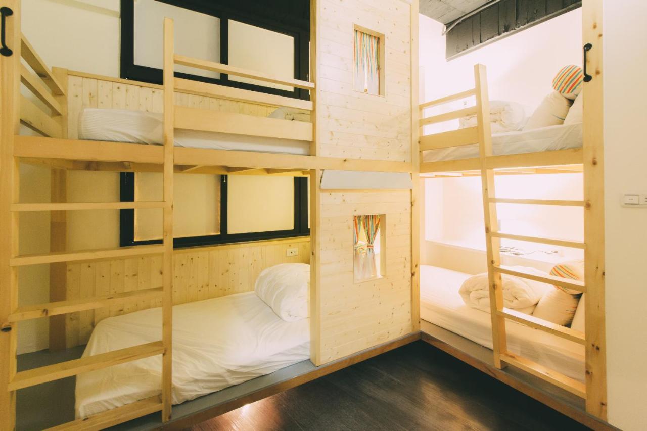 Appartement 阿信輕旅 à Tainan Extérieur photo