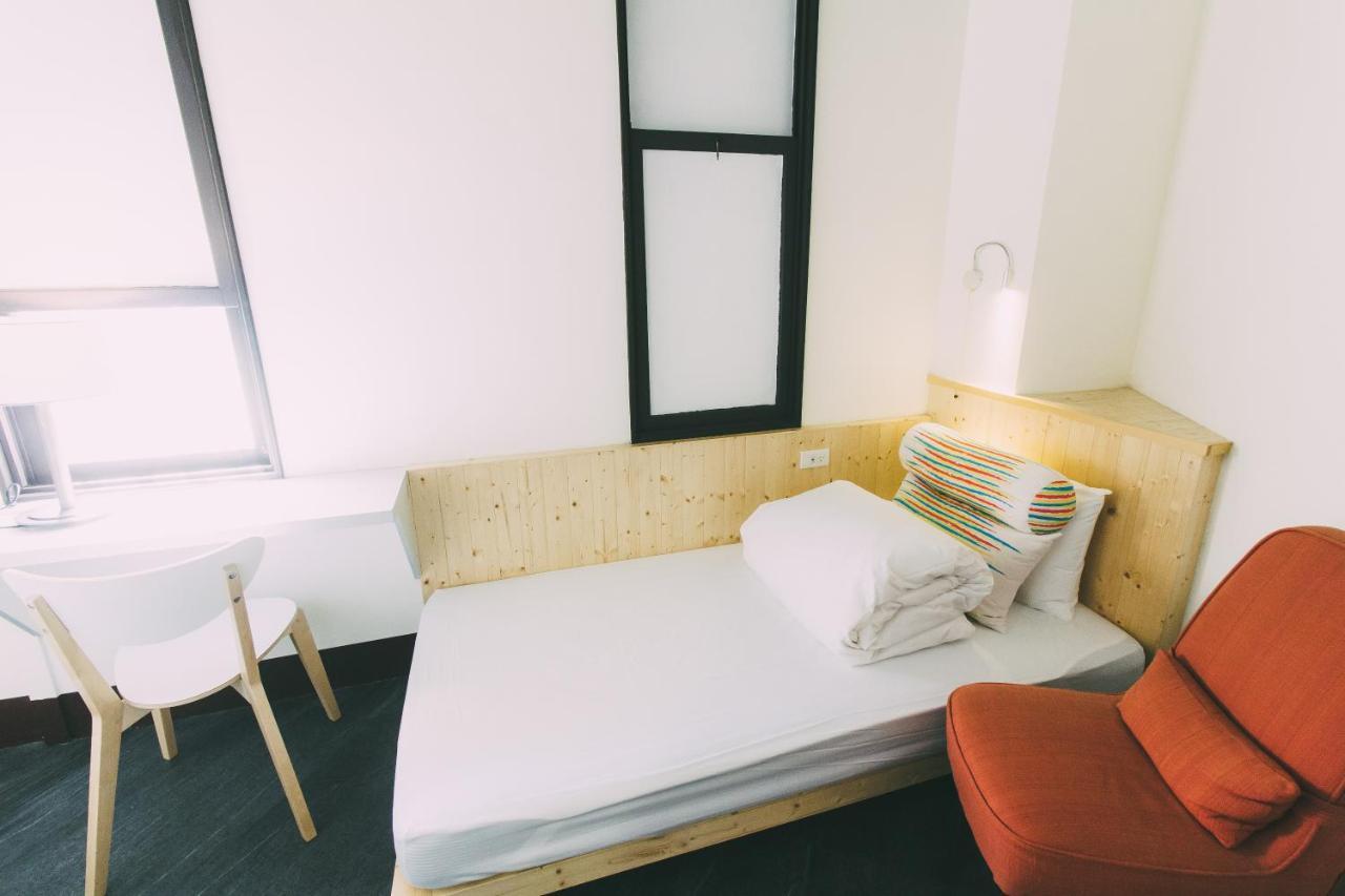 Appartement 阿信輕旅 à Tainan Extérieur photo