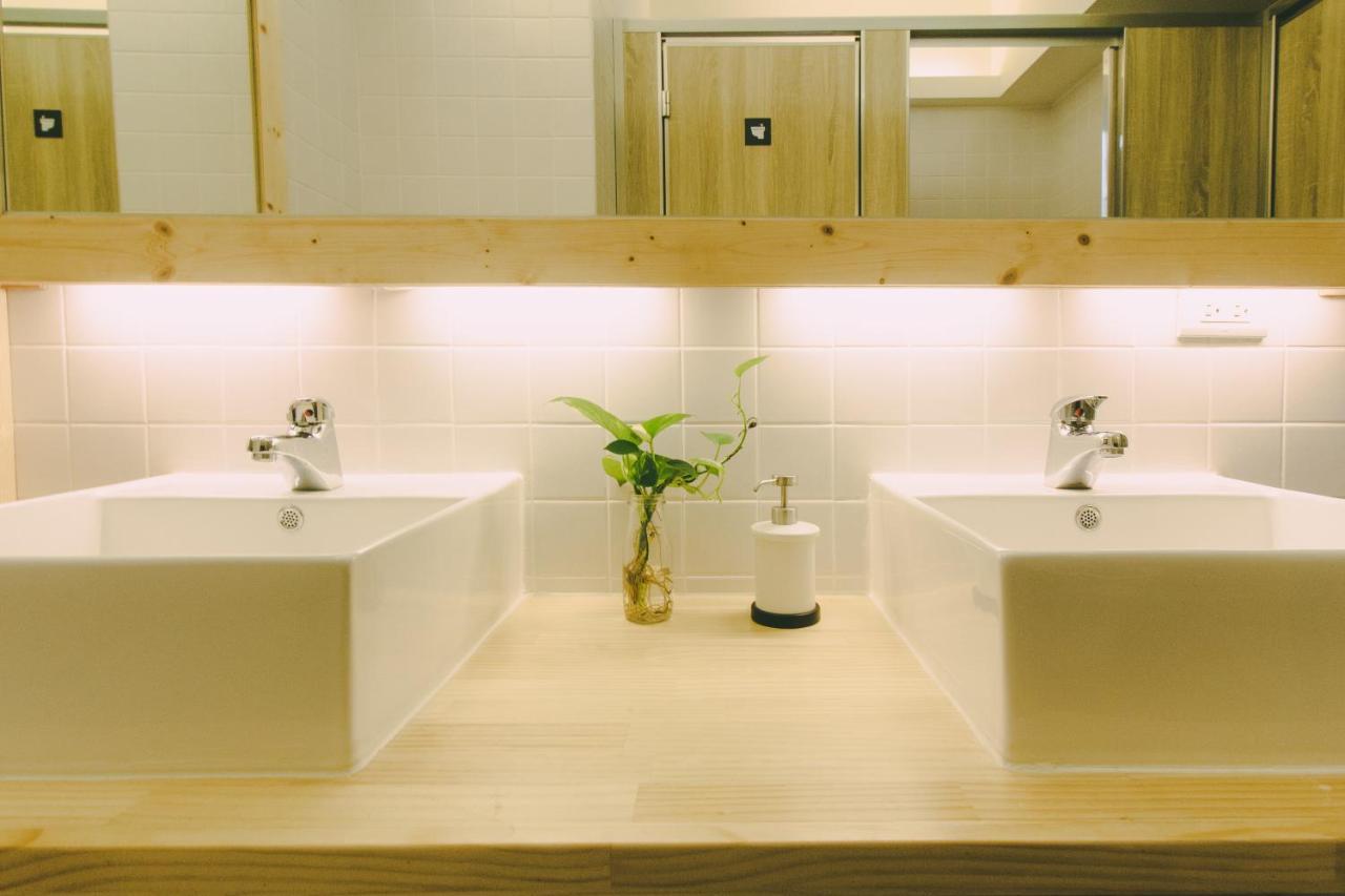 Appartement 阿信輕旅 à Tainan Extérieur photo